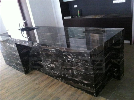 Island Top - Silver Dragon